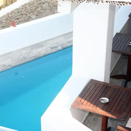 マダレナ・ホテル 3* Mykonos Town