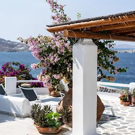 Madalena Hotel