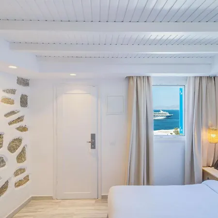 Madalena Hotell 3*