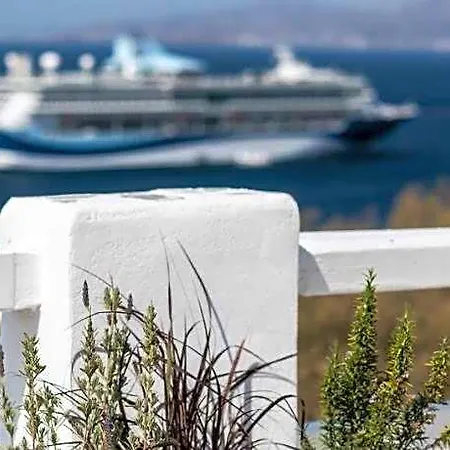 Madalena Mykonos Town